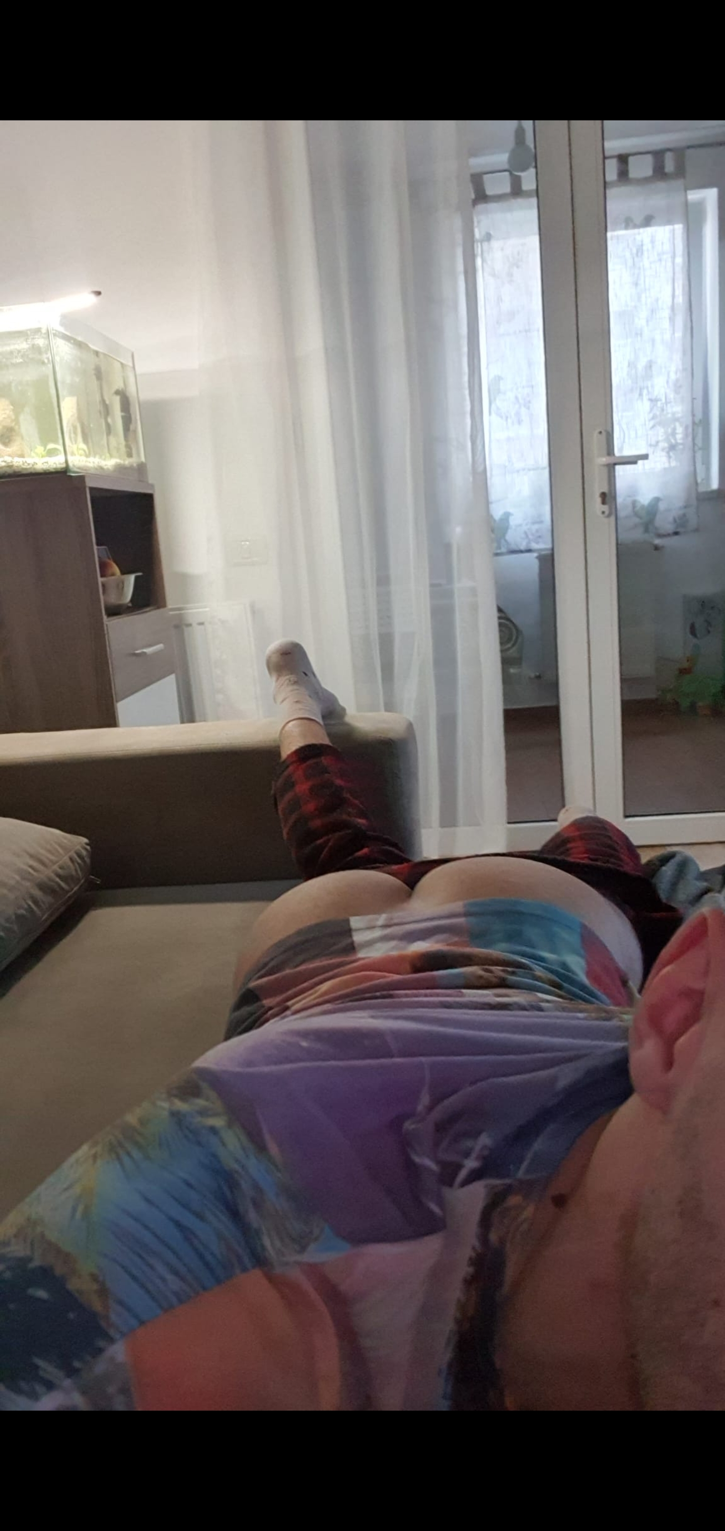 Bucuresti - Escorta Sexy - Escorta senzuala iti pot oferi companie, masaj de relaxare, intr-o ambianta placuta, clipe linistite la domiciliul meu sau al tau.  Astept domni seriosi si manierati.  Detalii la telefon