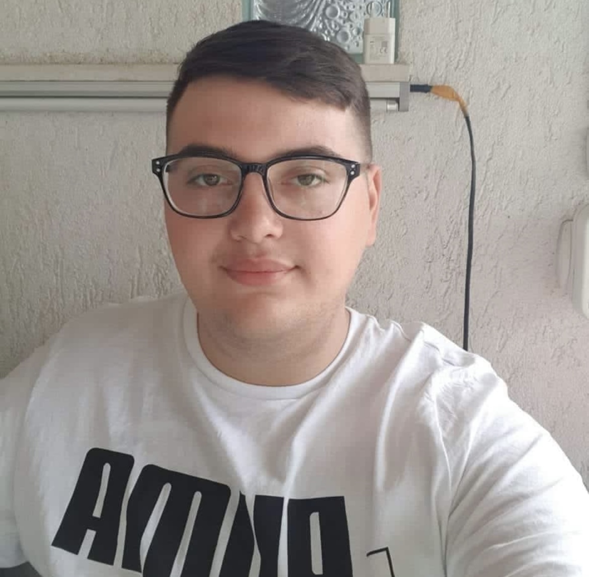 Escorta Oras: Bucuresti - Escorta Telefon: 0731932591 -  Servicii Escorta : Caut baiat cu care s? petrecem momente senzuale