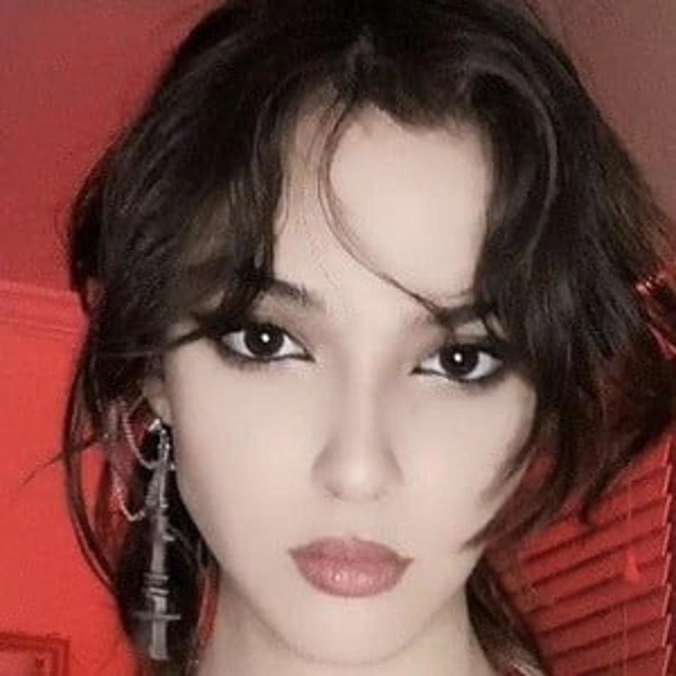 Escorta Oras: Kurtea De Arges - Escorta Telefon: 0723142052 -  Servicii Escorta : Roscata discreta atenta la cerintele tale, ofer domnilor manierati companie si masaj terapeutic la domiciliul meu.  Ofer si cer seriozitate maxima, igiena garantata.  Detalii suplimentare la telefon.  Doar wutzup (