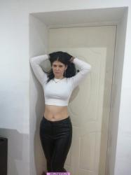 Escorta Oras: Bucuresti - Escorta Telefon: 0763562751 -  Servicii Escorta : Escorta sexy si atenta la detalii te astept la mine domn serios sa-ti ofer cele mai bune servicii de companie, masaj de relaxare, body cu creme si uleiuri parfumate, esti un domn caruia ii place atmosfera atunci suna-ma, nu iti va parea rau.  Detalii la telefon. 