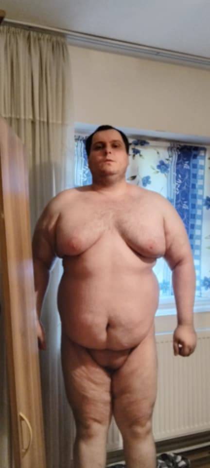 Slatina - Escorta Sexy - SUNT CIPRIAN BECHETEANUL, SUNT GAY PASIV SUNT INALT SI GRAS , DIN SLATINA JUDETUL OLT VA ASTEPT PE WHATSAPP