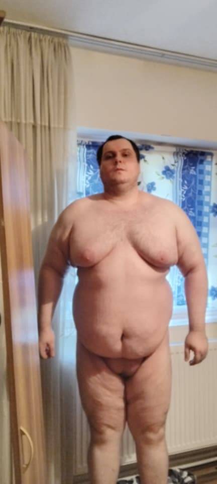 Slatina - Escorta Sexy - SUNT CIPRIAN BECHETEANUL, SUNT GAY PASIV SUNT INALT SI GRAS , DIN SLATINA JUDETUL OLT VA ASTEPT PE WHATSAPP