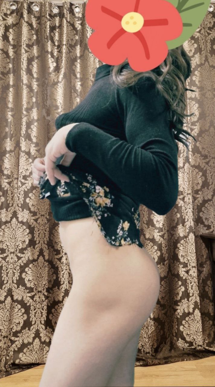 Bucuresti - Escorta Sexy - Pasiva cu loc ff curat caut activ lf de curat, locuiesc singura, pozele imi apartin 100% si sunt facute in locatie