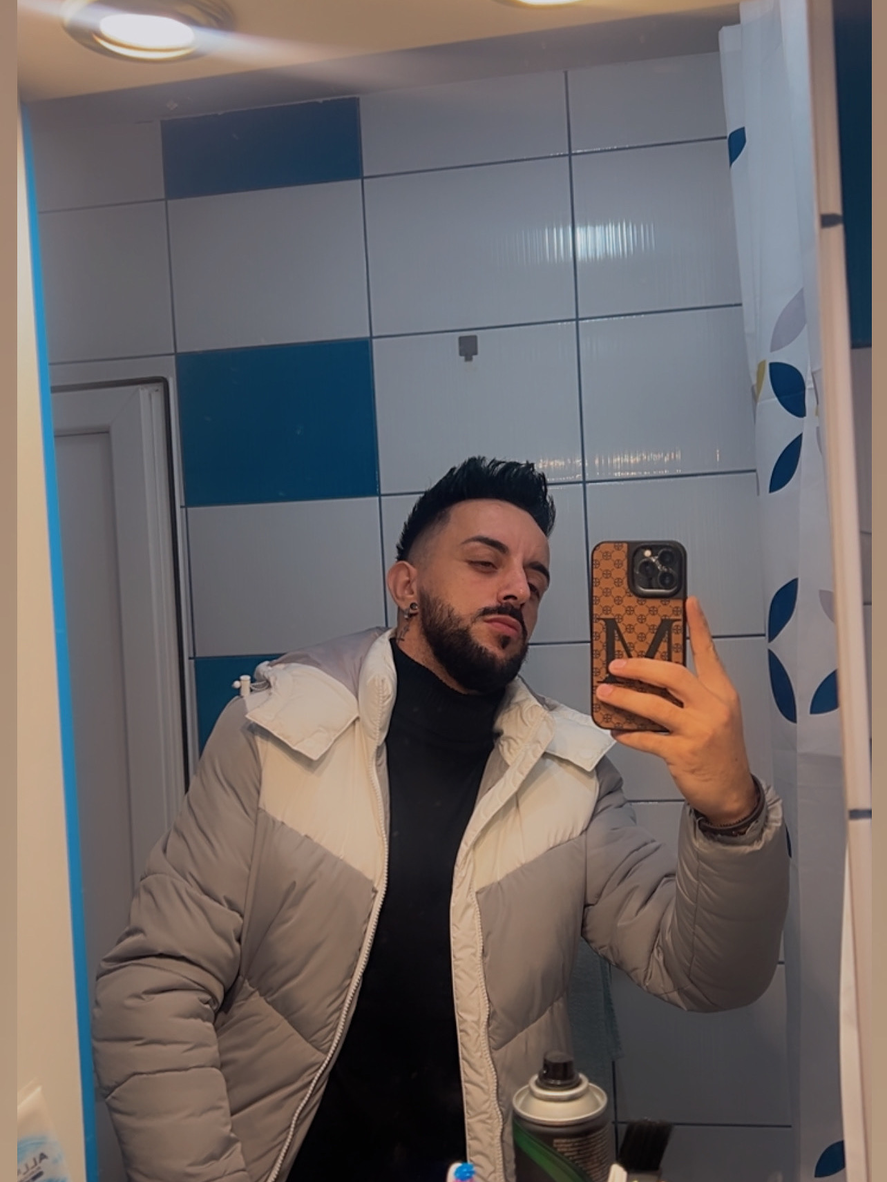 Escorta Oras: Bucuresti - Escorta Telefon: 0757698910 -  Servicii Escorta : Escorta senzuala iti pot oferi companie, masaj de relaxare, intr-o ambianta placuta, clipe linistite la domiciliul meu sau al tau.  Astept domni seriosi si manierati.  Detalii la telefon