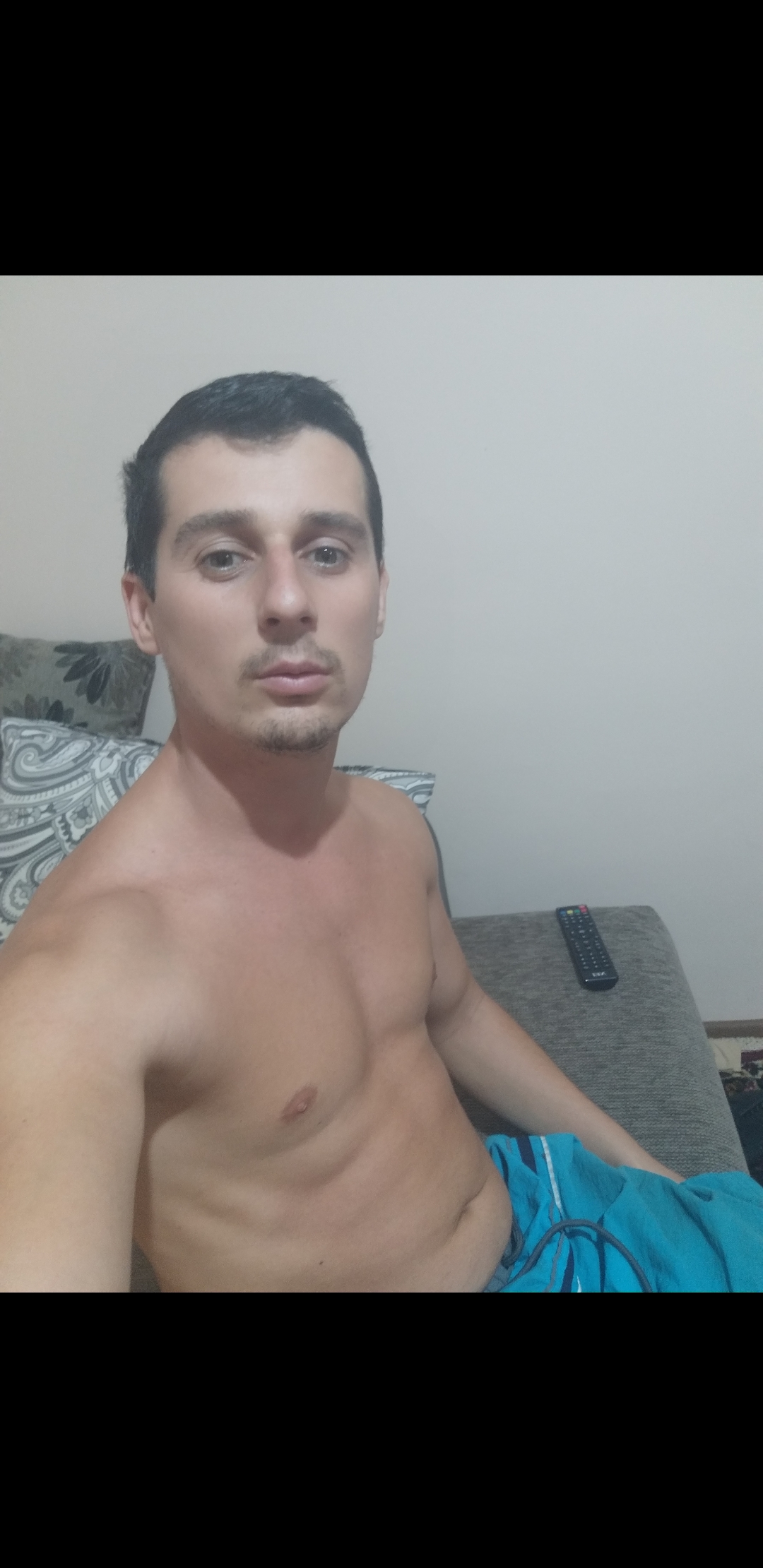 Escorta Sexy Romania  - Oras: Bucuresti - Telefon : 0751543084  - Servicii :Buna fetelor barbat singur caut femeie alex ma numesc te astept sa vorbim telefon watshapp 