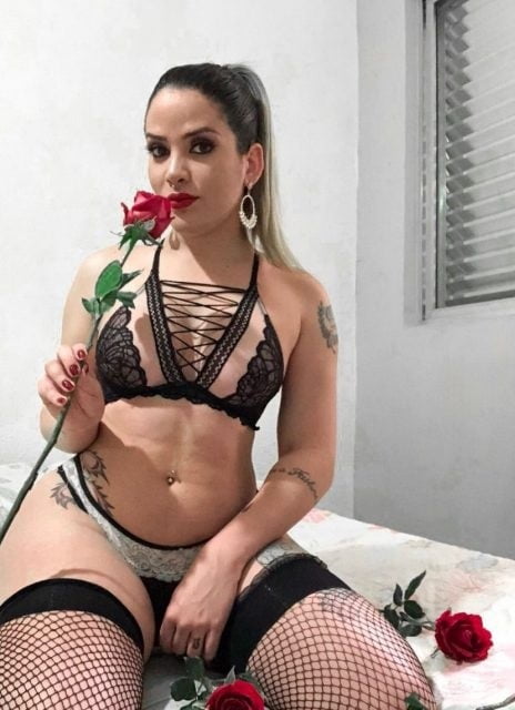 Escorta Oras: Bucuresti - Escorta Telefon: 0906760880 -  Servicii Escorta : ABA, tranny reala ofer sex total oral/ anal in toate pozitiile la care visezi, cu finalizare, in orice pozitie activa/  pasiva.  Vino, nu mai sta pe ganduri, eu iti indeplinesc toate fanteziile.   Daca ma vrei, trimite-mi SMS la 1580 (1, 5 eur/SMS+tva ) cu textul TRANNY si te voi contacta eu rapid.  Sau daca esti nerabdator sa ma auzi, ma poti suna direct la 0906-760-880 (1, 9eur/min+tva ) si mai departe incepe povestea.  .  .  Exclusiv adultilor!