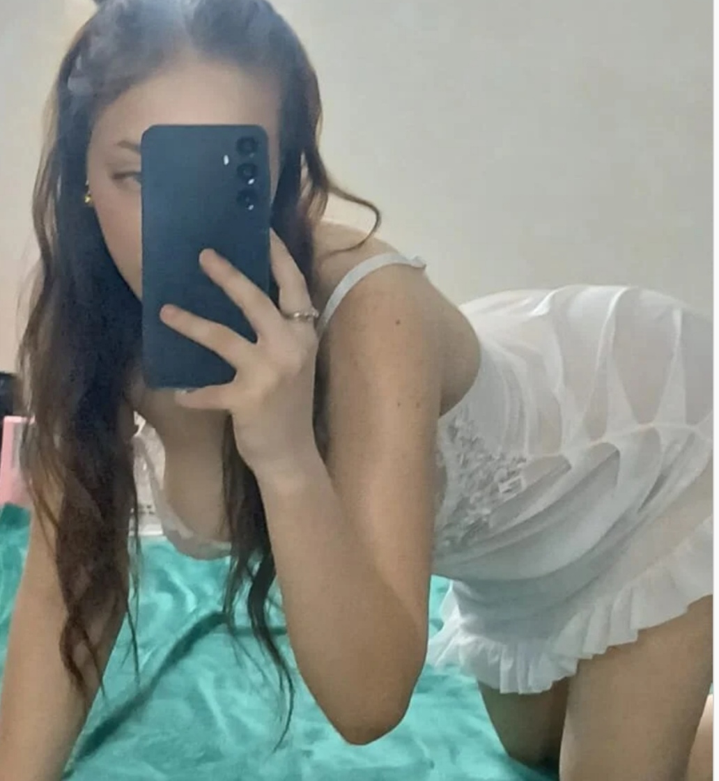 Escorta Oras: Constanța - Toată Tara - Escorta Telefon: 0906120878 -  Servicii Escorta : Am un secret… vrei să-l afli? Vocea mea știe să spună lucrurile care te fac să zâmbești și să te gândești la mine toată noaptea.  Suna-ma la numărul afișat – doar 1.  30 €/apel fără TVA Trimite PLĂCERE la 1523 – doar 1.  5€/SMS/ VOCE fără TVA Sună-mă și descoperă ce se ascunde dincolo de șoapte
