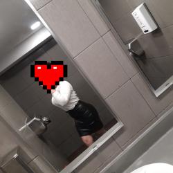 Escorte din - Bucuresti Romania | Anunturi Matrimoniale / Escorte Sexy  - Telefon:  0786054459 - Buna sunt noua la tn in zona vrei sa ne cunoastem mai bine