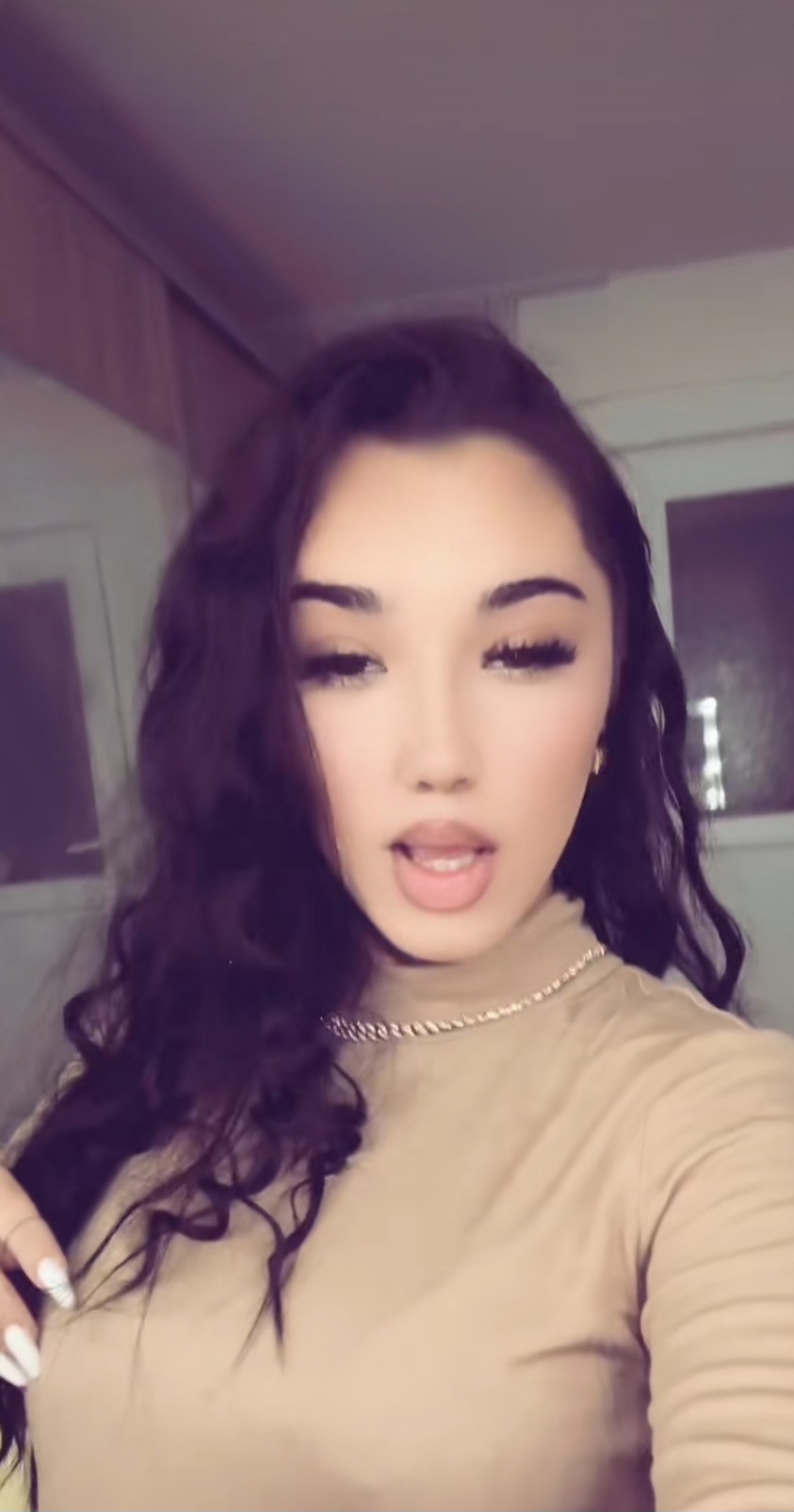 Escorta Oras: Bucuresti - Escorta Telefon: 0790497052 -  Servicii Escorta : Buna.  Sunt o fata trans foarte amabila, pentru mai multe detalii contacteaza ma.  Si activa si pasiva.  Te vei indragosti de mine!
