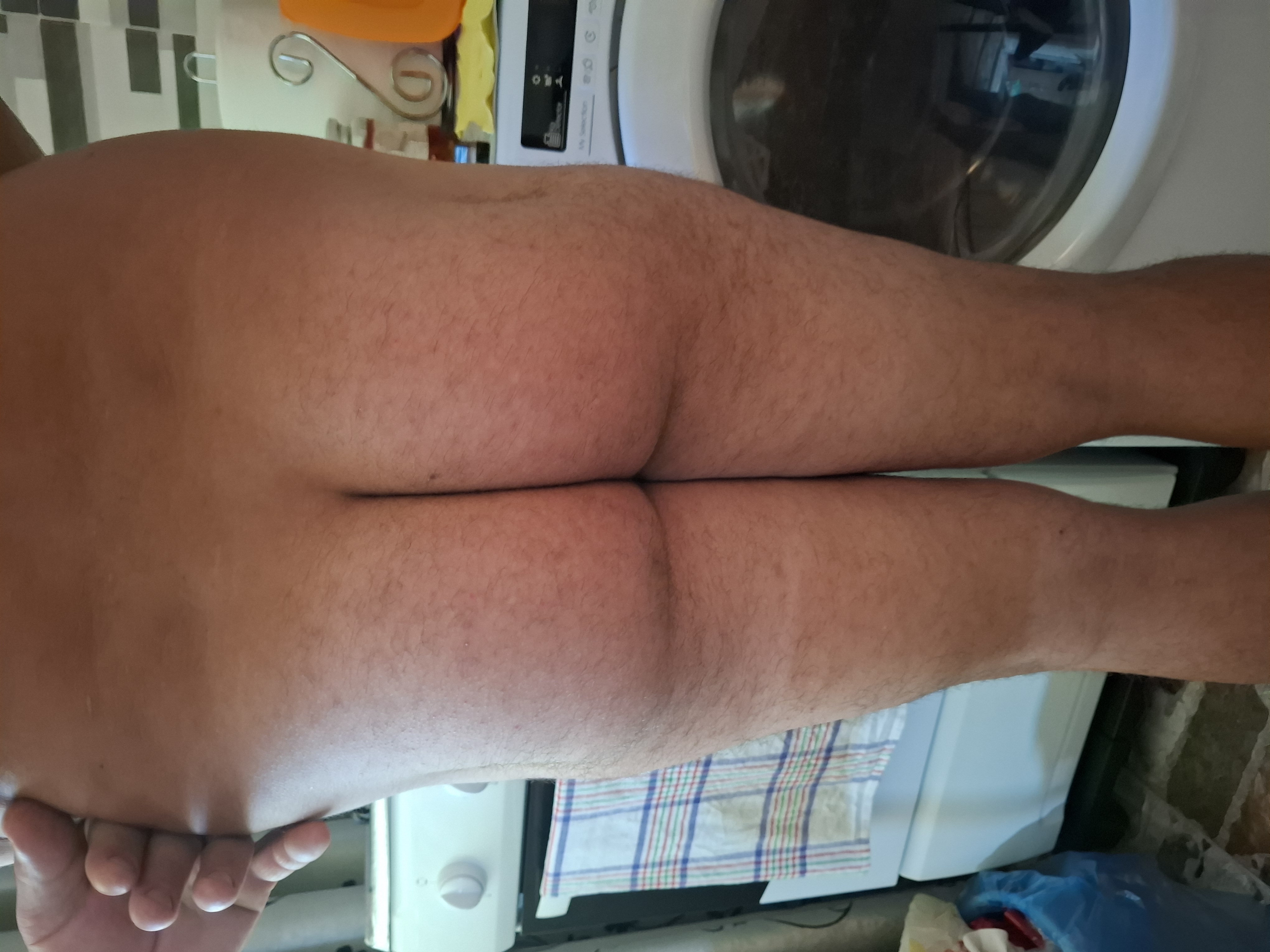 Escorta Oras: Buzau - Escorta Telefon: 0742954885 -  Servicii Escorta : Buna sunt si activ sunt si pasiv si fac orce nu contra cost vreau sa ma suna?i si sa vb sau mesaj pe whatap