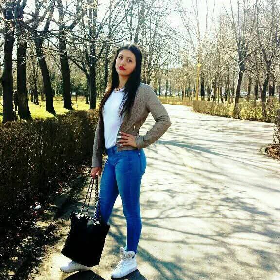 București , Ilfov - Escorta Sexy - Caut b?rba?i dota?i s? m? termine sunt foarte excitata in diferite pozi?ii