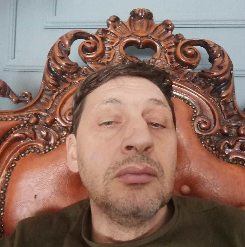 Escorta Oras: Bucuresti - Escorta Telefon: 0761862163 -  Servicii Escorta : Escorta sexy si atenta la detalii te astept la mine domn serios sa-ti ofer cele mai bune servicii de companie, masaj de relaxare, body cu creme si uleiuri parfumate, esti un domn caruia ii place atmosfera atunci suna-ma, nu iti va parea rau.  Detalii la telefon. 