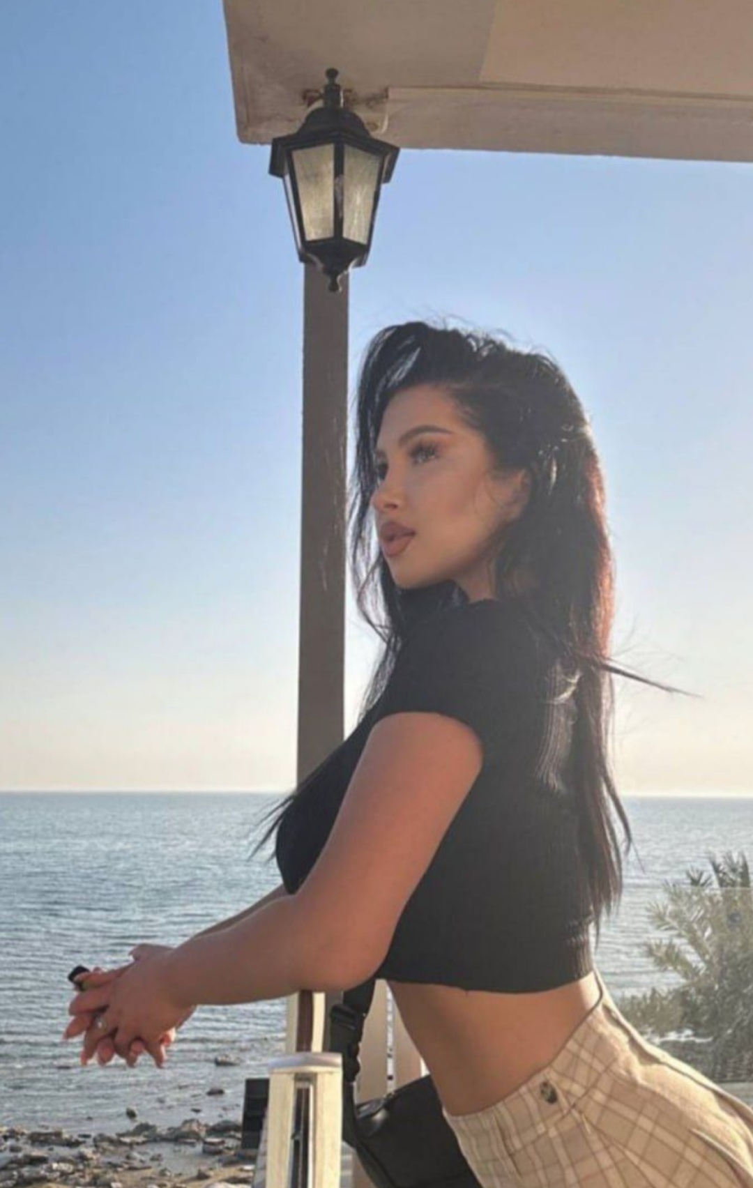 Escorta Oras: București și Toată Tara - Escorta Telefon: 0906120853 -  Servicii Escorta : Bună, sunt Dana.  Sunt o gagica mereu gata să te facă să te simți bine.  Am un simț al umorului foarte bun, sunt inteligentă, nebunatică, sexy, si foarte prietenoasă.  Aștept cu nerăbdare să te cunosc , să petrecem timp minunat împreună, unde să putem juca toate fanteziile dar și să te relaxezi în același timp .  Nu ezita să mă suni la numărul afișat.  Nu te las neterminat, pupici!