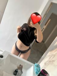 Plo - Escorta Sexy - Escorta senzuala iti pot oferi companie, masaj de relaxare, intr-o ambianta placuta, clipe linistite la domiciliul meu sau al tau.  Astept domni seriosi si manierati.  Detalii la telefon