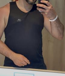 Escorte din - Bucuresti Romania | Anunturi Matrimoniale / Escorte Sexy  - Telefon:  0728576599 - Hey, eu sunt Mario sunt activ.  am 33 de ani.  sunt romantic pasional, sunt si hard .  îmi place sexul, îmi place s? incerc lucruri noi .  Eu sunt un tip calm, glumet, prietenos, îmi place s? petrec ?i de asemenea îmi place viata ?i mi plac aventurile ?i petrecerile .  pot veni eu la tine, sau pensiune.  ?in sa men?ionez ca pentru mine discre?ia e destul de importanta de asemenea ?i igiena ta.  Restul de toate acestea le putem descoperi împreun?.  .  .  DISCUTILE INTERMINABILE VOR PRIMI BLOCK!!!! 