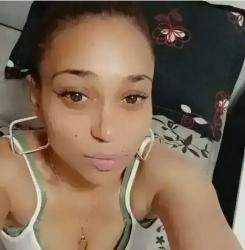 Târgovişte - Escorta Sexy - Roscată sexi te aştept în locatia mea .  .  .  
Dacă eşti un domn ce se respectă 
cu siguranță mă vei contacta .  .  .  
şi sigur vei pleca satisfăcut !!!
Sună-mă!.  Detalii la telefon. 