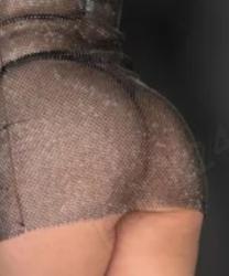 Targoviste - Escorta Sexy - Escorta senzuala iti pot oferi companie, masaj de relaxare, intr-o ambianta placuta, clipe linistite la domiciliul meu.  Astept domni seriosi si manierati.  
Detalii la telefon. 