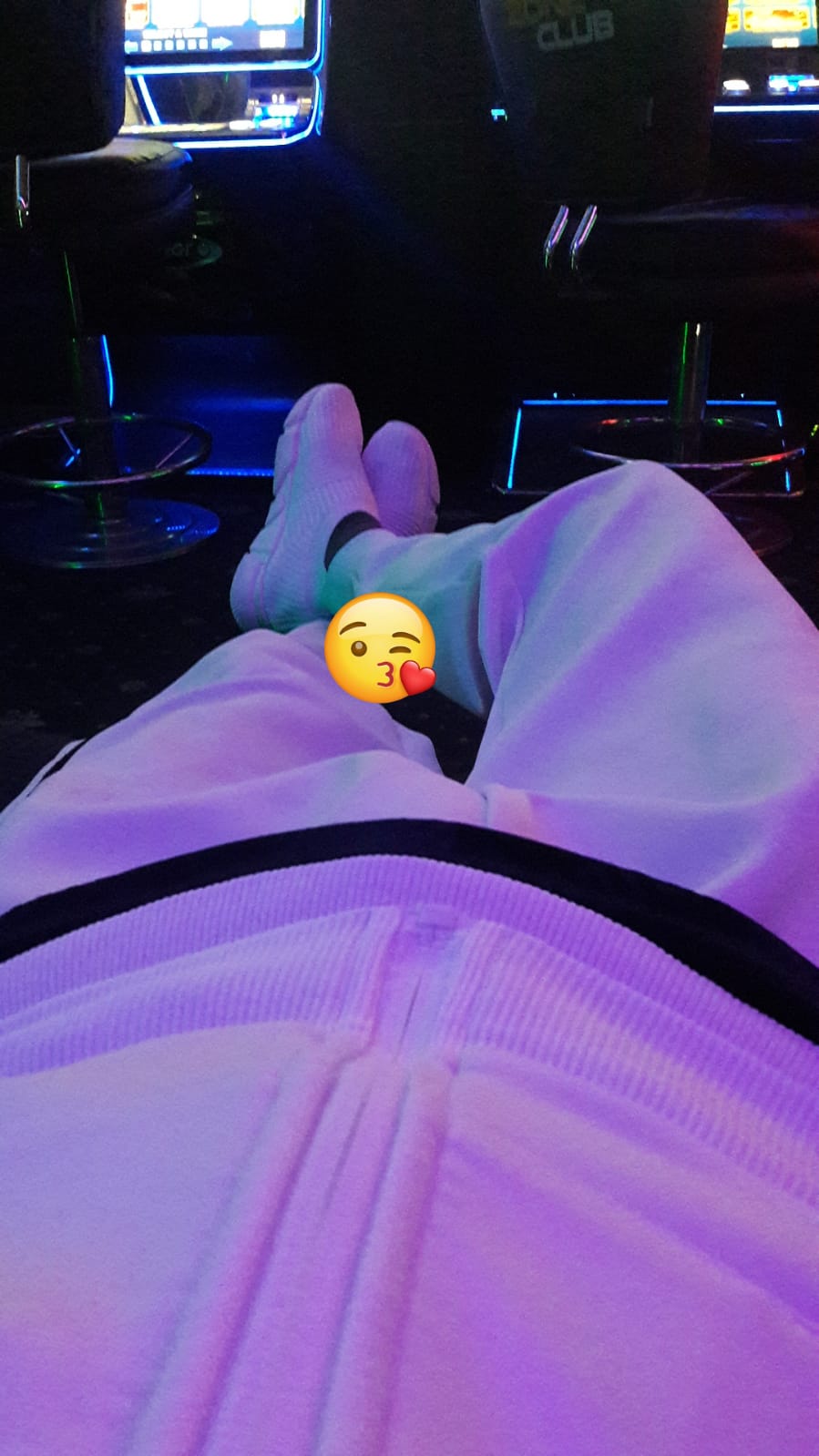 Escorta Oras: Bucuresti - Escorta Telefon: 0732882443 -  Servicii Escorta : Vrei sa fim impreuna un timp amandoi? Fara telefoane fara nimic de-a afara Doar noi doi in casa dezbracati cu un vin alb Si interes de distractie fara judecati' Purtam discuti frumoase Facem s.  e.  x cum vrem Iti aduc placere iti fac pe plac Sunt escort, Stiu sa ma comport cu tine Am experienta si garantez distractie Nu crezi ? Iti oferim si cele mai bune videoclipuri Naturale filmate de mine.  .  Sunt eu si baieti cunoscuti de ai mei Videoclipurile sunt contra cost La fel si s.  e.  x.  u.  l cu mine Vrei un baiat tanar discret.  .  Suntem pregatit sa te satisfac Cum cred ca e mai bine anuntul meu este contra cost 
Experienta-discretie