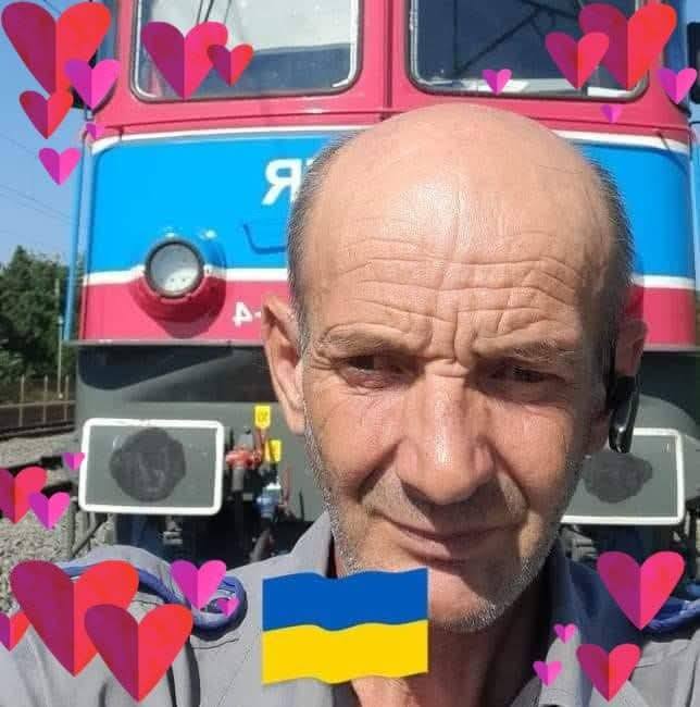 Bucuresti - Escorta Sexy - Domn serios ofer companie frumoasa si indeplinesc orice servicii si placeri fericite Doamnelor singure suparate necajite Imi place sa va ofer orice placeri senzuale sa fiti sarutate cu limbuta peste tot imi place foarte mult sa va fac cunnilingus cu orgasme multiple fetish-ul picioarelor al ciorapilor sa va jucati cu corpul unui barbat aflat la picioarele dumneavoastra