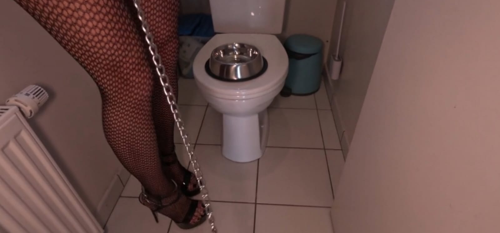 Escorta Oras: Deziree.net - Escorta Telefon: 0906120116 -  Servicii Escorta : Sclavete trimite mesaj sau suna la numarul scurt de telefon 1523, si treci sa iti dau portia zilnica de cacat!