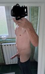 Escorte din - Bucuresti Romania | Anunturi Matrimoniale / Escorte Sexy  - Telefon:  0711951595 - Matur discret 183 inaltime  75 de kg cu aspect fizic placut  brunet deschis
Special pentru domniṣoare doamne femei mature.  Fie că dorești o relație discretă sau de lungă durata te aștept pe whatapp 