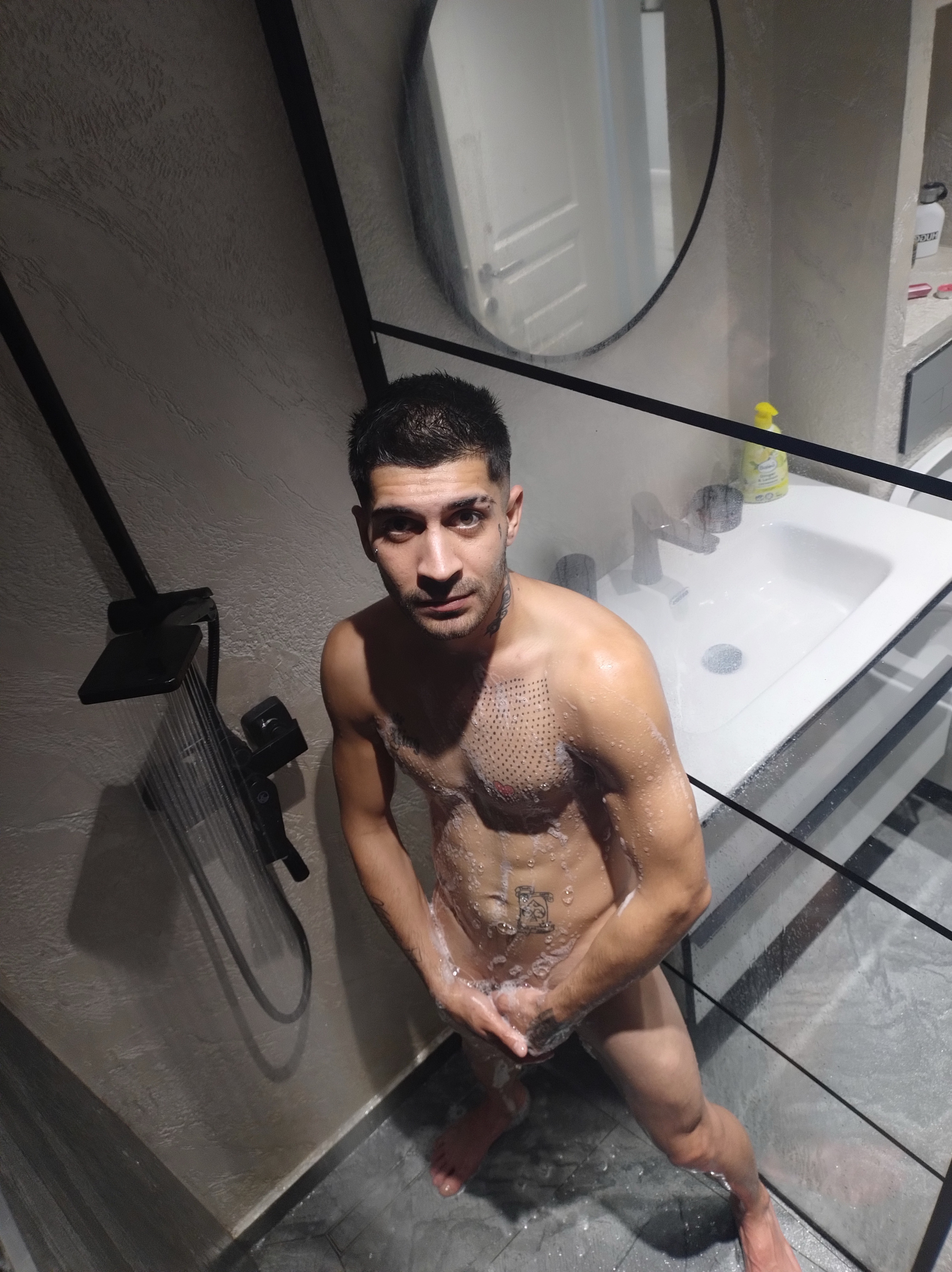Escorta Oras: Bucuresti - Escorta Telefon: 0756350880 -  Servicii Escorta : Escorta senzuala iti pot oferi companie, masaj de relaxare, intr-o ambianta placuta, clipe linistite la domiciliul meu sau al tau.  Astept domni seriosi si manierati.  Detalii la telefon