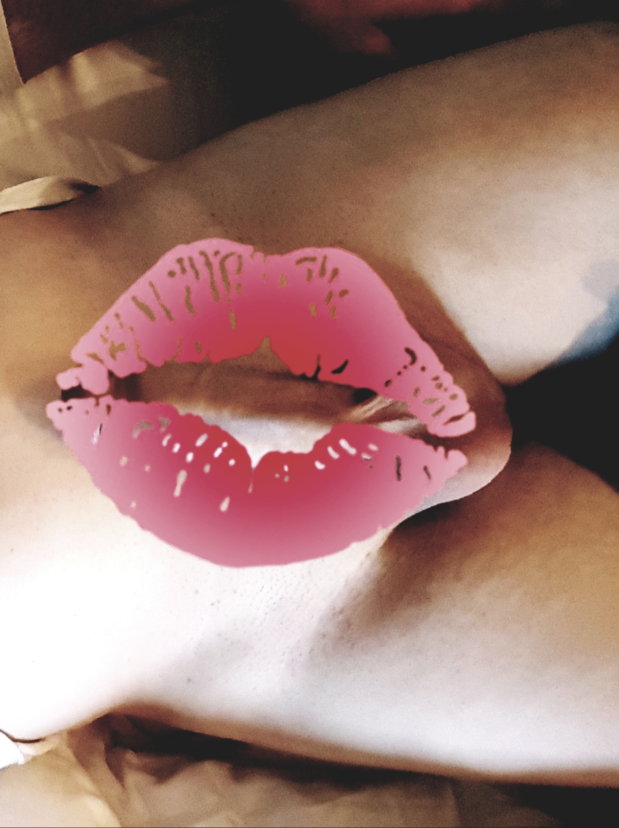 Escorta Oras: Ploiesti,TARGOVISTE,BUCURESTI - Escorta Telefon: 0737793844 -  Servicii Escorta : BARBAT MATUR 41 ani, foarte discret ofer masaj erotic, companie intimă, atingeri, sărutări DOAMNELOR MATURE dornice de clipe plăcute.  
Vreau sa specific faptul ca sunt CASATORIT drept dovada seriozitatea și discreția maxima trebuiesc sa fie pe primul plan.  
PS : IMI PLAC FOARTE MULT SI DOAMNELE MAI PLINUTE , GRASUTE!!!
IN LIMITA TIMPULUI DISPONIBIL MA DEPLASEZ SI ÎN JUDEȚELE APROPIATE.  (Targoviste, Bucuresti, Ploiesti )
ANUNȚUL ESTE DESTINAT NUMAI DOAMNELOR MATURE DE PREFERAT CĂSĂTORITE. 