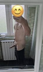 Escorte din - Bucuresti Romania | Anunturi Matrimoniale / Escorte Sexy  - Telefon:  0711951595 - Esti o femeie careia place viata, doresc sa te cunosc.  .  Astept mesaj pe whatsapp din partea ta.  Doresc igiena si discretie.  Prefer doamne peste 35-50 de ani.  Ai o dorinta neimplinita, impreuna putem sa o punem in practica.  Da frau liber imaginatiei alaturi de mine.  