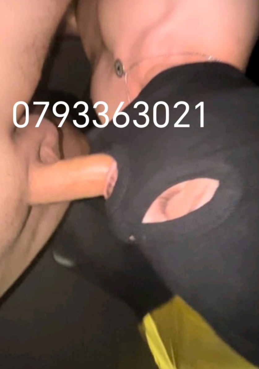 Bucuresti - Escorta Sexy - Tân?r bi gay cu experien?? ?i loc versatil dotat 22cm