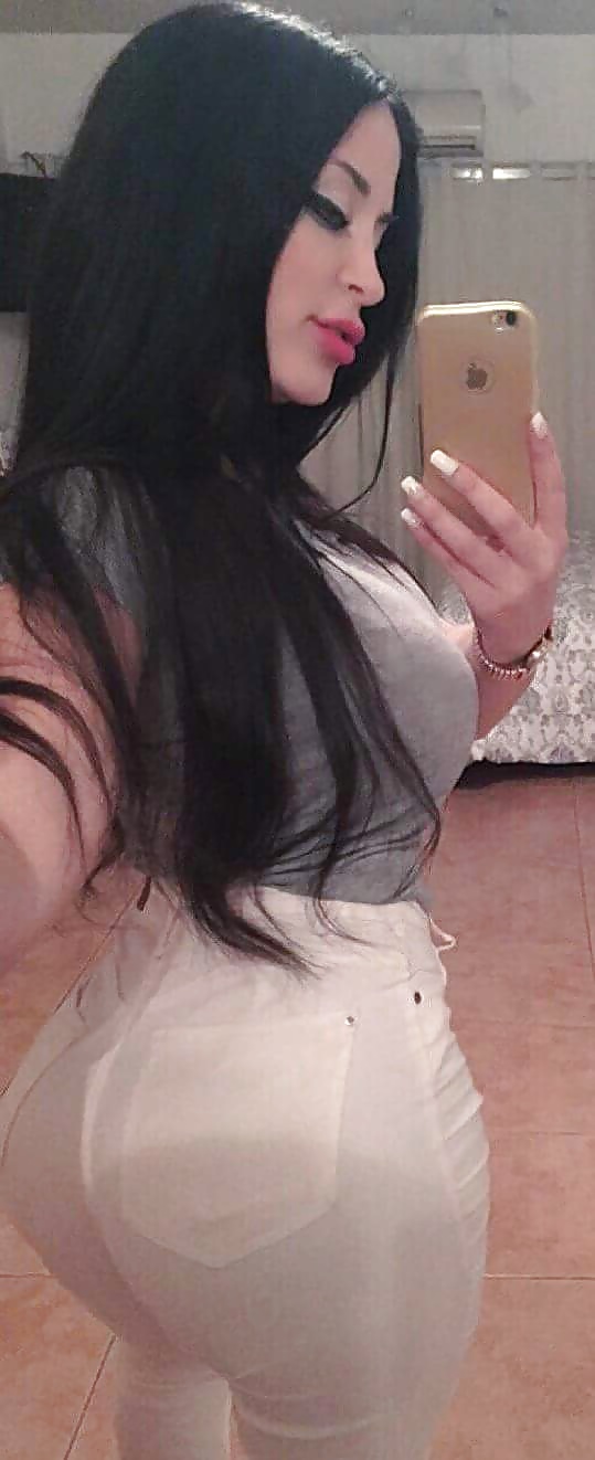 Escorta Oras: Bucuresti - Escorta Telefon: 0906800817 -  Servicii Escorta : Fa-ma tarfulita ta ca am fost fetita rea! Trage-mi-o si nu-mi da pace, infinge-ma unde doresti, sa ma regulezi brutal vreau sa ma innebunesti de placere maxima baby, sex oral cu finalizare inghit tot ce imi dai, sex anal cu finalizare, masaj pe coaie cu limba, sex salbatic in cele mai perverse pozitii; hai sa trecem la fapte! Tel 0906-800-817 sau discretie prin sms la nr 1580, trimite textul CURVA si-ti raspund pe loc, doar sa fii adult.  Tarif 1, 5 eur/sms sau 1, 9 eur/min fara tva. 