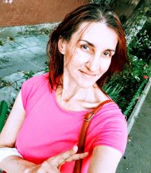 Galați - Escorta Sexy - Pt mai multe detalii contactează mă Galați poza reală Galați ofer companie domnilor pt mai multe detalii contactează mă tu și eu GALATI preț acceptabil
