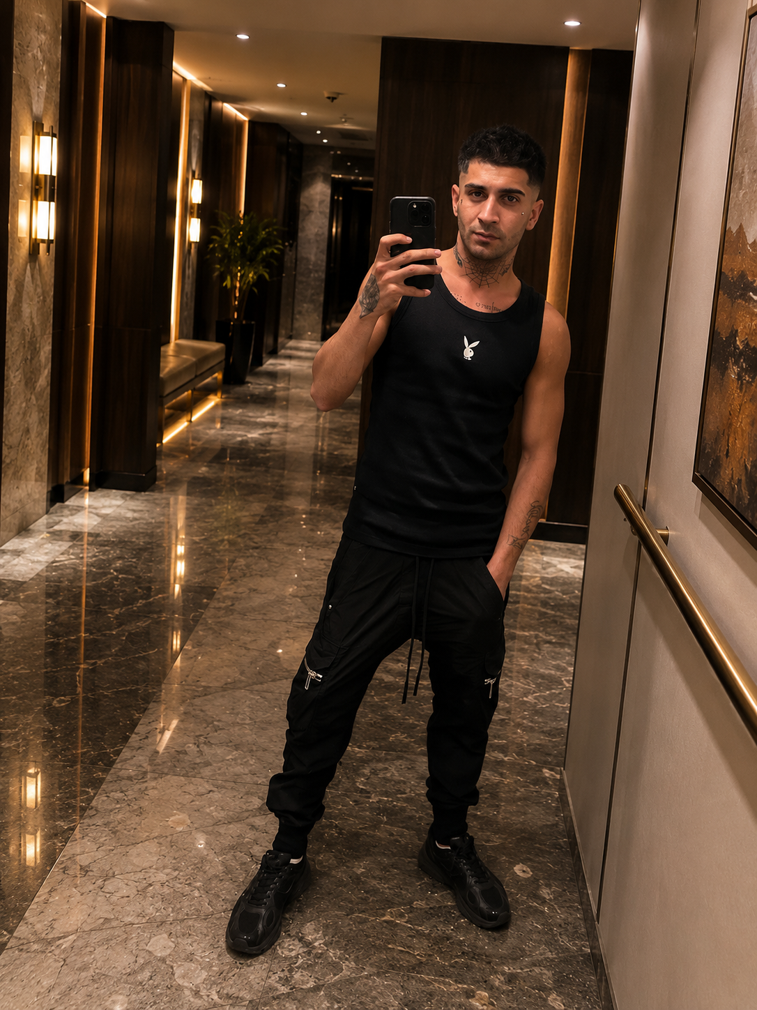 Escorta Oras: Bucuresti - Escorta Telefon: 0735681658 -  Servicii Escorta : Escorta senzuala iti pot oferi companie, masaj de relaxare, intr-o ambianta placuta, clipe linistite la domiciliul meu sau al tau.  Astept domni seriosi si manierati.  Detalii la telefon