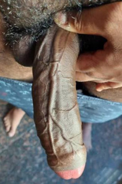 Escorta Oras: București , Constanța - Escorta Telefon: 0753563163 -  Servicii Escorta : Juner m? numesc caut baieti pentru fun cock real