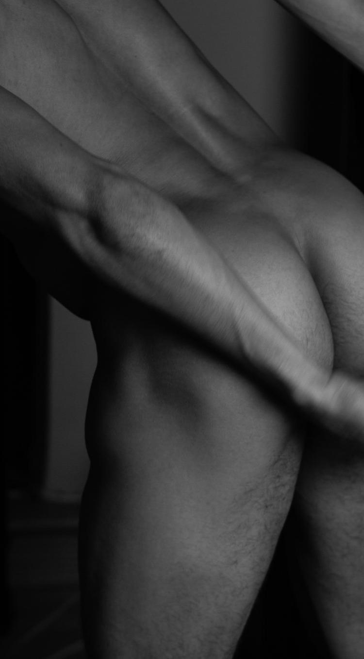 Escorta Oras: Bucuresti - Escorta Telefon: 0756664140 -  Servicii Escorta : Escorta senzuala iti pot oferi companie, masaj de relaxare, intr-o ambianta placuta, clipe linistite la domiciliul meu sau al tau.  Astept domni seriosi si manierati.  Detalii la telefon