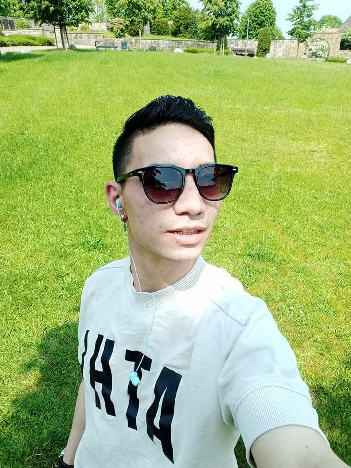Bucuresti - Escorta Sexy - Escorta senzuala iti pot oferi companie, masaj de relaxare, intr-o ambianta placuta, clipe linistite la domiciliul meu sau al tau.  Astept domni seriosi si manierati.  Detalii la telefon