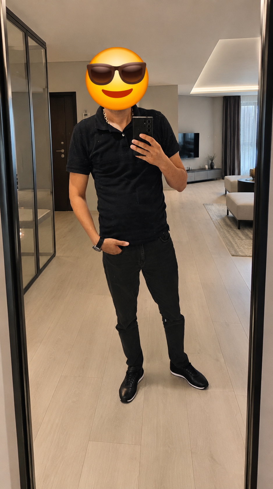 Escorta Oras: Bucuresti - Escorta Telefon: 0727971182 -  Servicii Escorta : Bărbat tânăr, ofer masaj complet pentru doamne sau domnișoare.  
Suna-ma