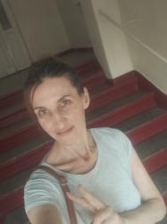GALAȚI - Escorta Sexy - Pt o relaxare contactează mă folosesc și WhatsApp poza reală Galați ofer companie domnilor manierați higienă discreție și seriozitate maxima preț acceptabil poza reală Galați 100% reală Galați doar tu și eu particular .  .  program de zi pt mai multe detalii contactează mă folosesc și WhatsApp nu fac deplasari nu intru Cu dotați am dreptul de a-mi selecta clientela.  Galați .  Ofer companie 
. 