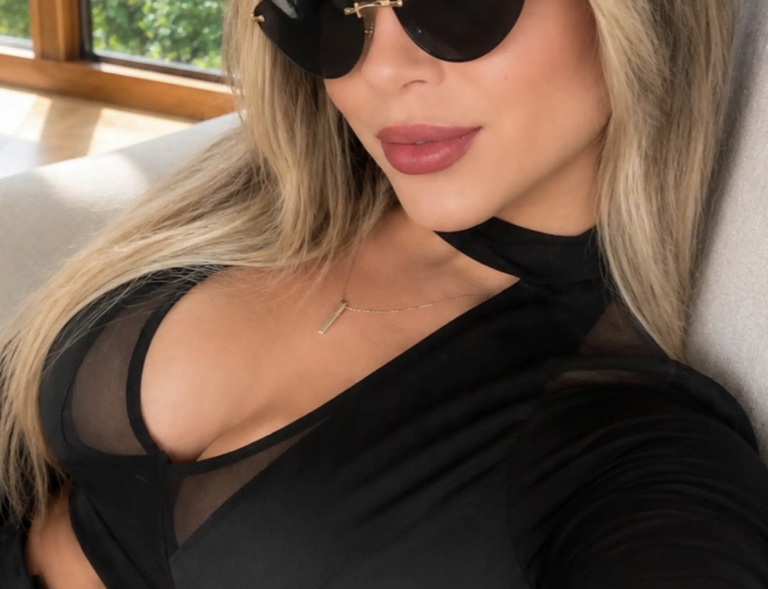 Escorta Oras: Toate Orașele - Escorta Telefon: 0906120222 -  Servicii Escorta : Ola baby ! Daca ai poftă de nebunii nu ezita, sună-mă si hai în privat sa te facem de cap.  .  .  sunt exact ce ai nevoie! Pupici!
