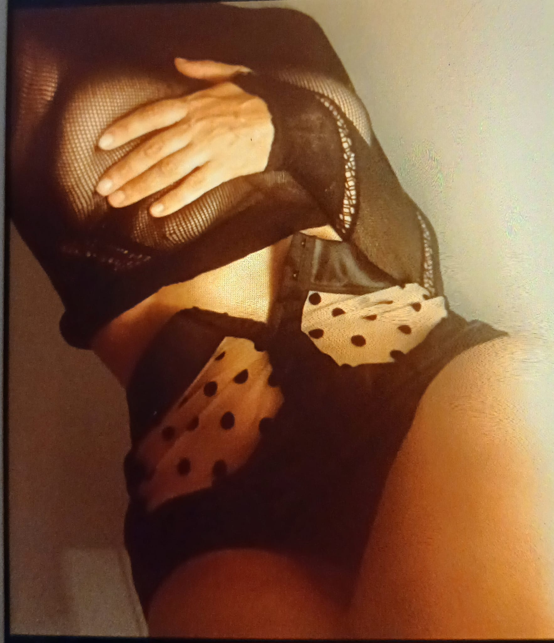 Escorta Oras: Linieerotica-deziree.com - Escorta Telefon: 0906120120 -  Servicii Escorta : Te provoc sa descoperi ce se ascunde dupa o voce irezistibila.  .  .  Placerea e la un clic distanta.  Trimite mesaj sau suna la 1523. 