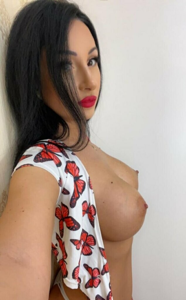 Escorta Oras: BUCURESTI TOATA TARA - Escorta Telefon: 0906800800 -  Servicii Escorta : Buna, iubitule! Sunt O FATA DULCE SI FARA FITE de 22 ani si pot fi fata visurilor tale.  Daca iti place ce vezi si vrei sa traiesti aventura vietii tale, imi poti TRIMITE SMS la 1533 cu textul AVENTURA EROTICA si te voi contacta eu sau suna-ma direct la telefon 0906-800-800 Exclusiv adultilor! Tarif 1, 5 eur/sms sau 1, 9 eur/min, fara tva.  NON STOP!