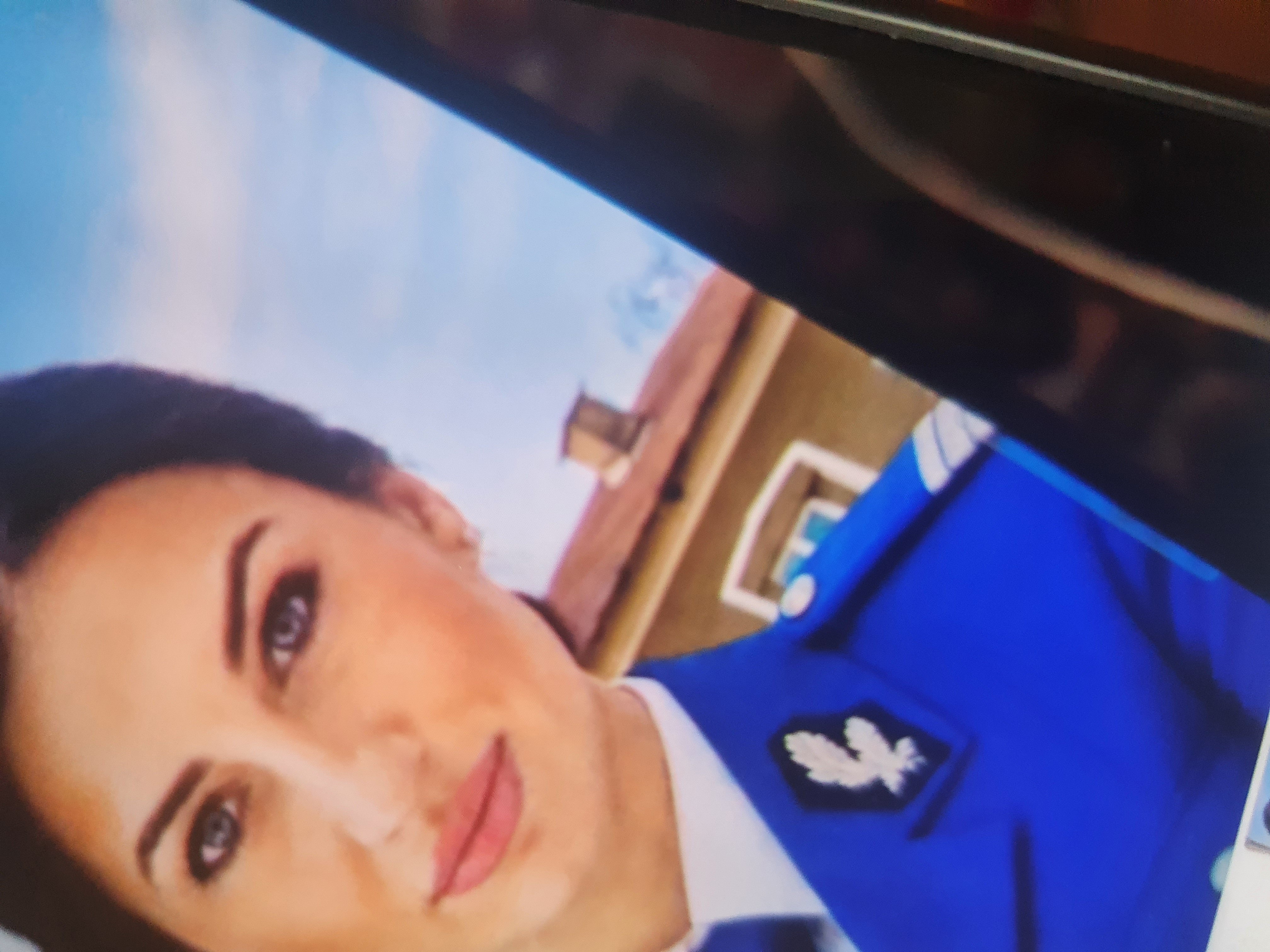 Escorta Oras: Kurtea De Arges - Escorta Telefon: 0723142052 -  Servicii Escorta : Roscata discreta atenta la cerintele tale, ofer domnilor manierati companie si masaj terapeutic la domiciliul meu.  Ofer si cer seriozitate maxima, igiena garantata.  Detalii suplimentare la telefon. 
