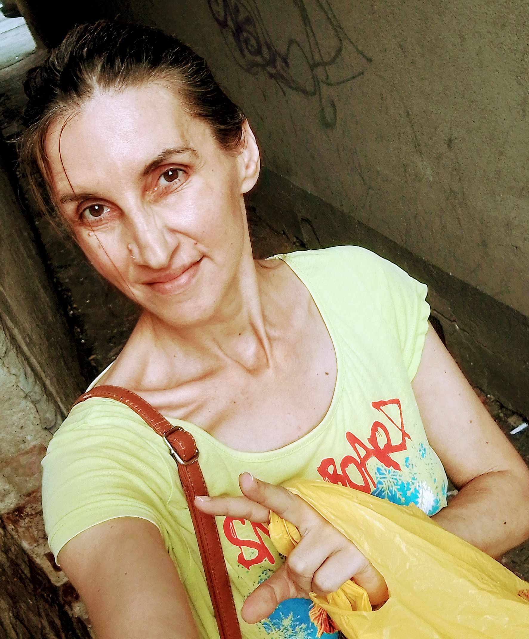 Escorta Sex - Pt o relaxare contactează mă folosesc și WhatsApp poza reală Galați ofer companie domnilor manierați higienă discreție și seriozitate maxima preț acceptabil poza reală Galați - Telefon: 0758133861 