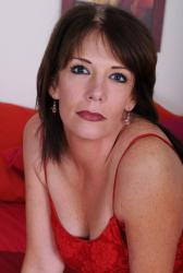 Escorte din - Bucuresti Romania | Anunturi Matrimoniale / Escorte Sexy  - Telefon:  0729444117 - Escorta sexy si atenta la detalii te astept la mine domn serios sa-ti ofer cele mai bune servicii de companie, masaj de relaxare, body cu creme si uleiuri parfumate, esti un domn caruia ii place atmosfera atunci suna-ma, nu iti va parea rau.  Detalii la telefon.  