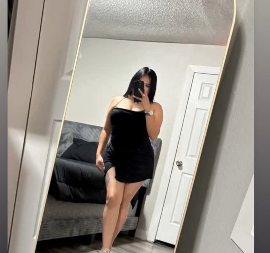Escorta Sexy Romania  - Oras: Pitesti - Telefon : 0735342440  - Servicii :Escorta manierata am revenit.  Ofer companie si masaj terapeutic facut cu creme si uleiuri aromate domnilor manierati intr-o locatie discreta.  Locuri de parcare si ac.  Detalii la telefon.  