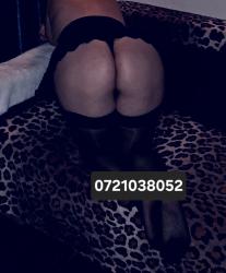 Escorte din - Ploiești Romania | Anunturi Matrimoniale / Escorte Sexy  - Telefon:  0721038052 - Escorta blondă iti pot oferi companie, masaj de relaxare, intr-o ambianta placuta, clipe linistite la domiciliul meu .  Astept domni seriosi si manierati.  Detalii la telefon.  ACEST ANUNT NU ESTE VALABIL PT ORICINE.  .  IMI REZUM DREPTUL DE A-MI SELECTA CLIENTELA.  