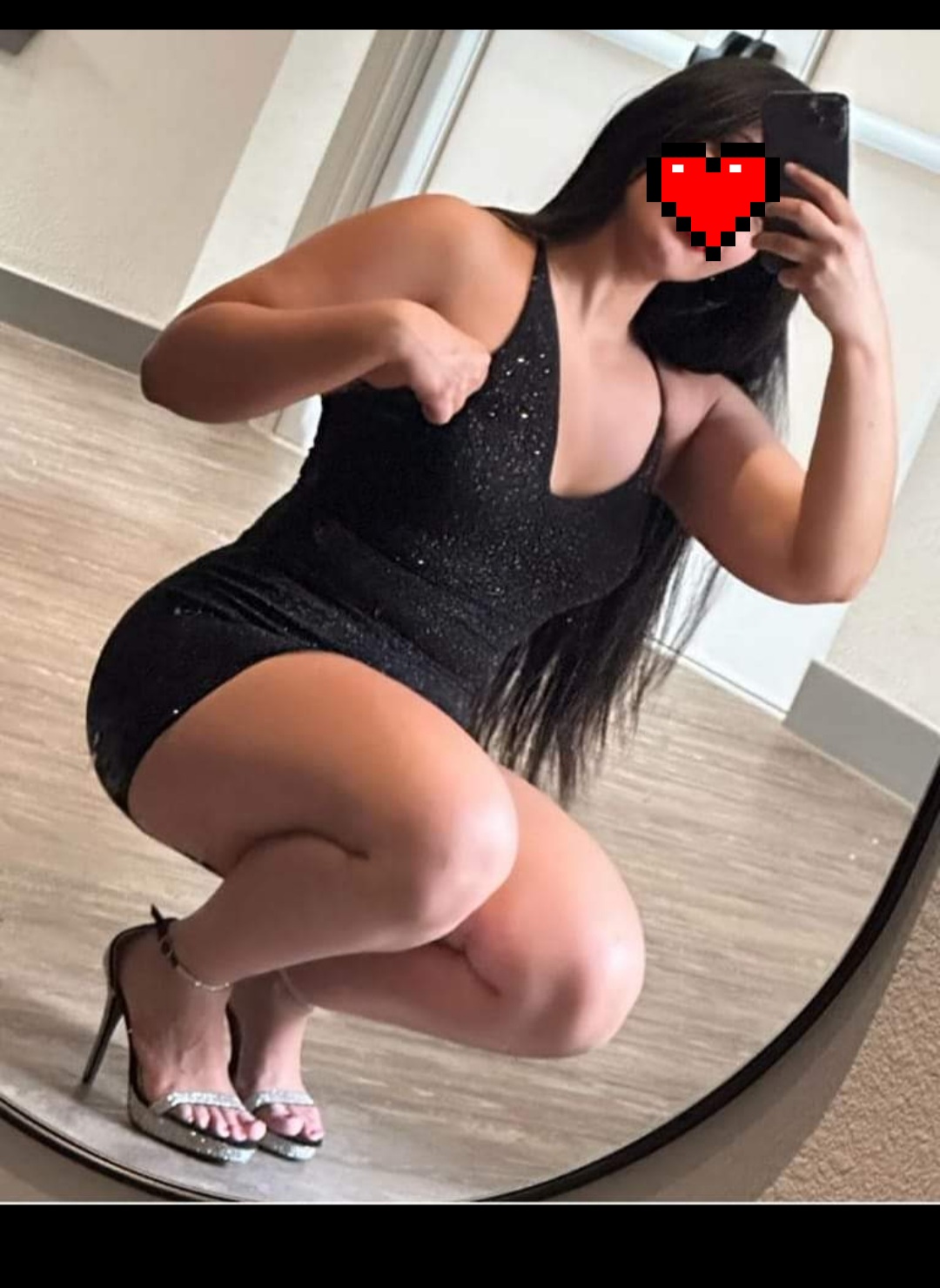 Escorta Sex - Top escorta bruneta titrata, cu experienta, o fire placuta, calma si rabdatoare ofer companie, masaj de relaxare si terapeutic in conditii de lux.  Detalii la telefon.  - Telefon: 0730549092 