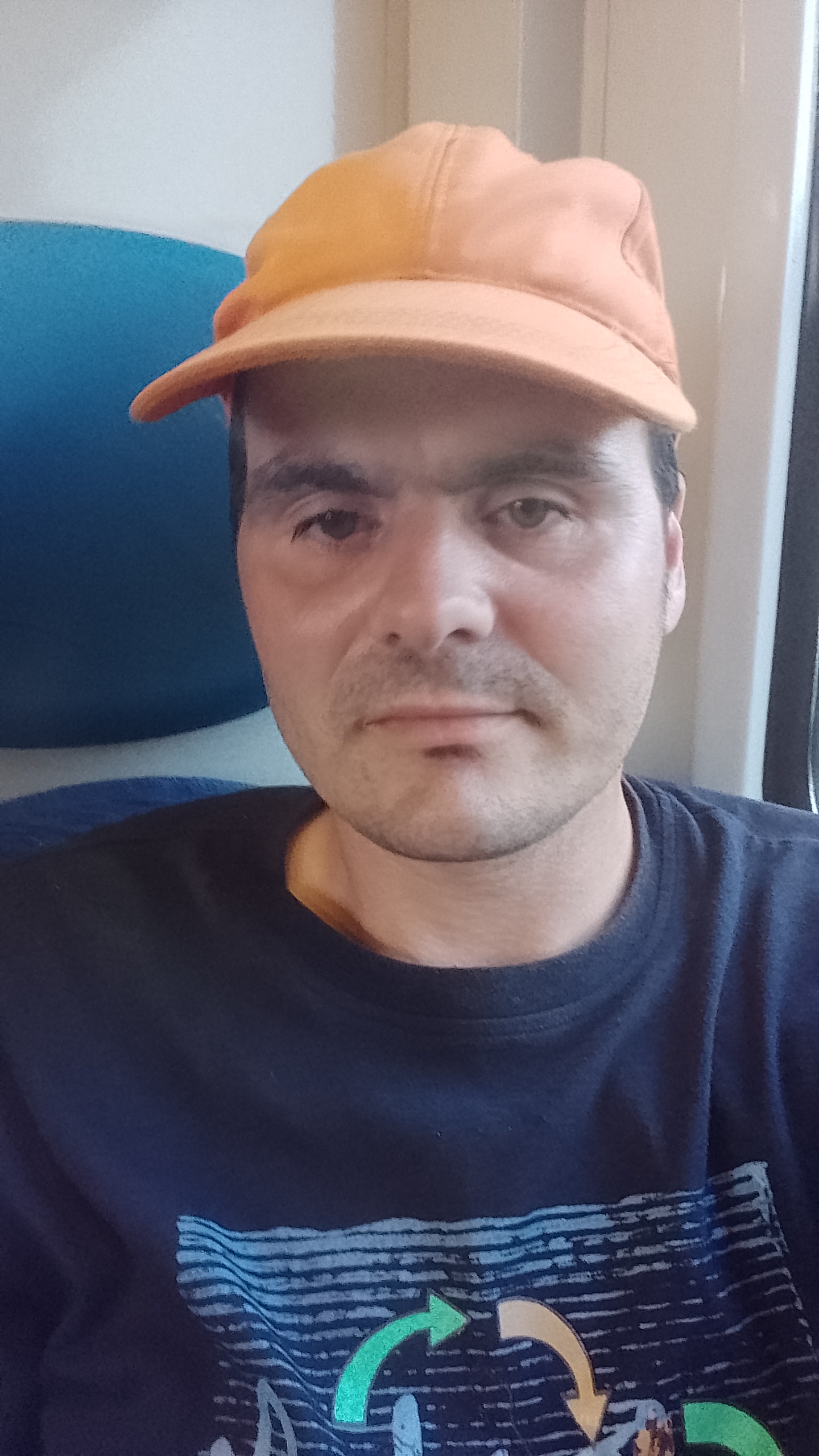 Galați - Escorta Sexy - Eu sunt Marian din Tudor Vladimirescu jude?ul Gala?i nu am loc sunt doar activ sunt în c?utarea unui pasiv cei care doresc s? o facem trebuie s? lu?m o camer? îmi place mult s? o dau la supt foarte mult cu tot cu sperm? cei care doresc s? o facem a?tept mesaje pe telefon sau la WhatsApp