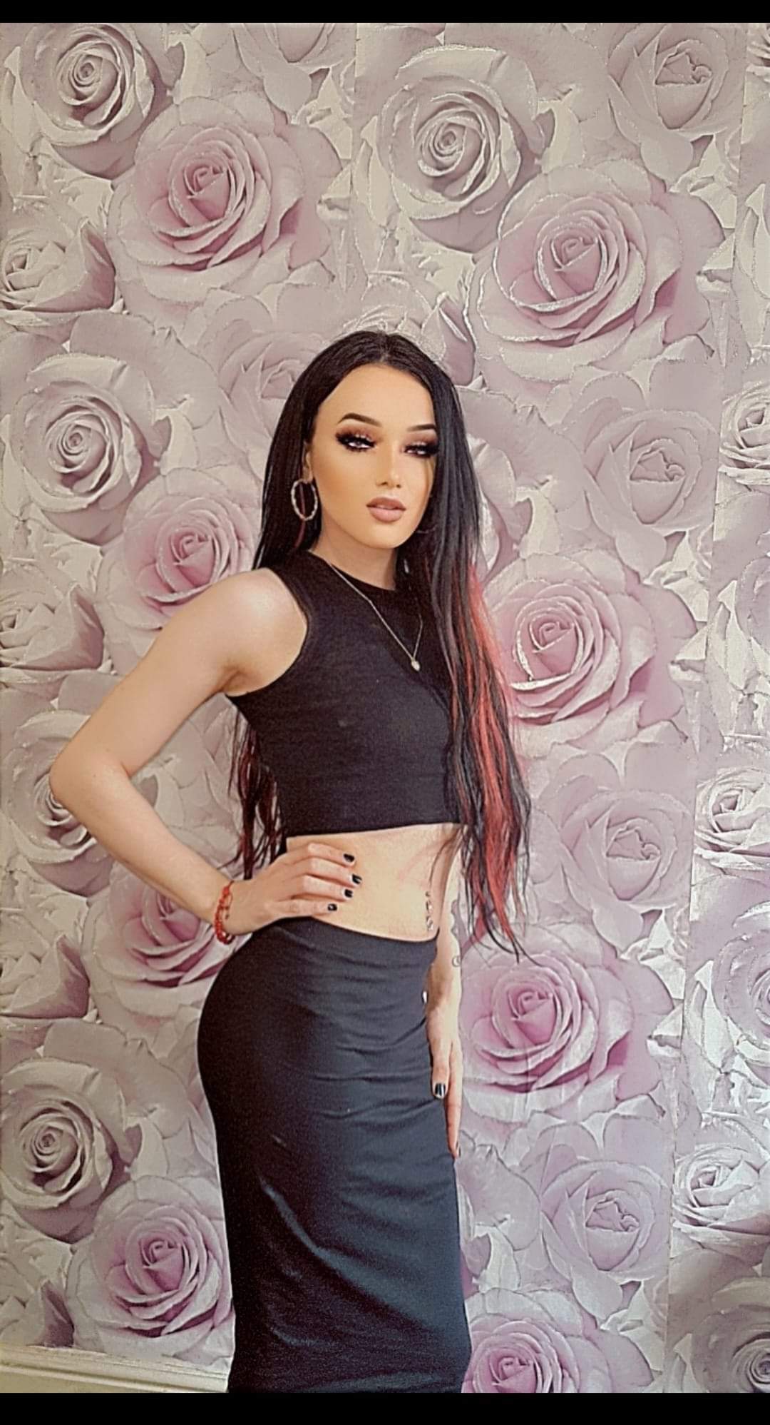 Bucuresti - Escorta Sexy - Escorta apetisanta, dulce si atenta cu tine, locuiesc singura, ofer masaj complet, garantez igiena si seriozitate, sunt o persoana sociabila, educata, ma adresez persoanelor cu bun simt, nu raspund la privat.  Detalii la telefon.  Poze reale