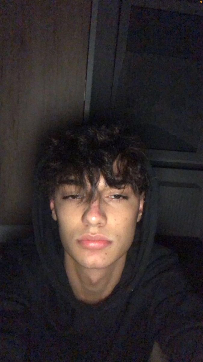 Escorta Oras: Cluj - Escorta Telefon: 0761207980 -  Servicii Escorta : Escorta sexy si atenta la detalii te astept la mine domn serios sa-ti ofer cele mai bune servicii de companie, masaj de relaxare, body cu creme si uleiuri parfumate, esti un domn caruia ii place atmosfera atunci suna-ma, nu iti va parea rau.  Detalii la telefon. 