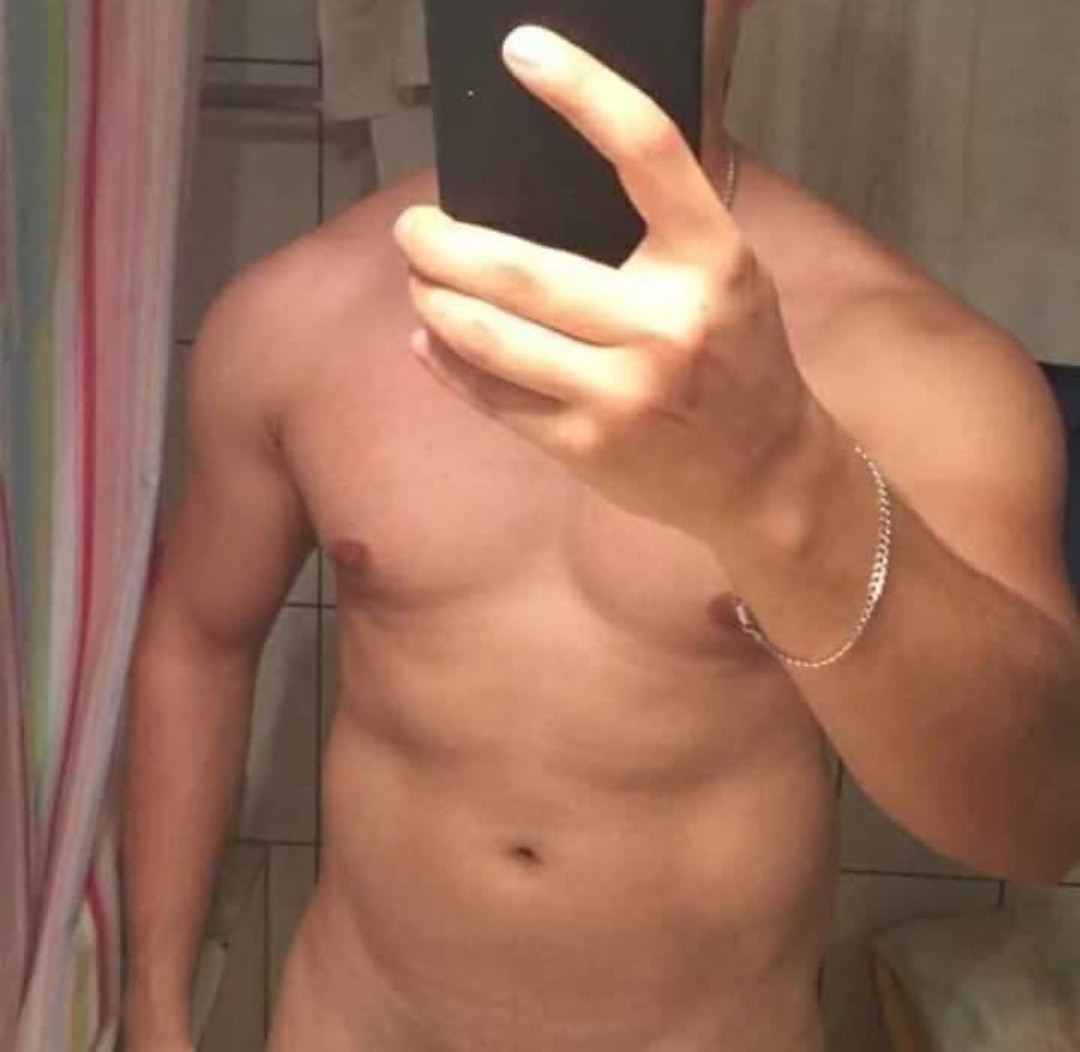 Escorta Oras: Bucuresti - Escorta Telefon: 0727160601 -  Servicii Escorta : DAU MUIE SI FUT   DACA AI KEF DE CEVA SUNA MA AE POATE SI MASAJ